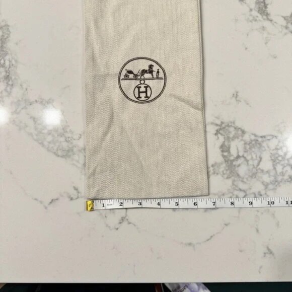 Hermes Dust Bag Perfect for Flats or Sandals Size 14 x 7 - Picture 3 of 4